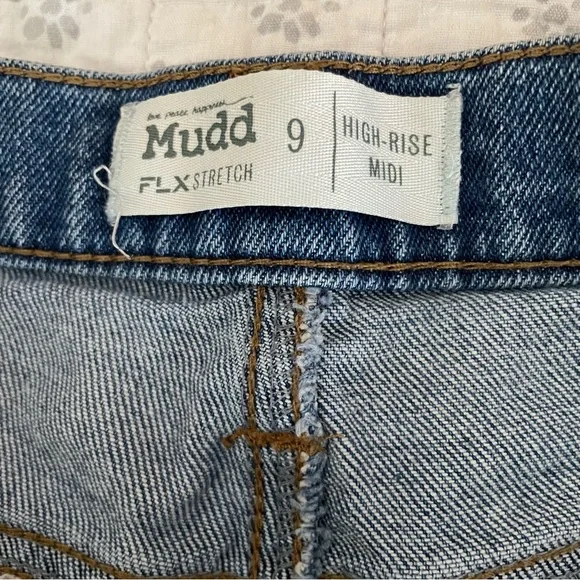 Mudd Distressed Light Blue Denim Jean Shorts - Picture 3 of 4
